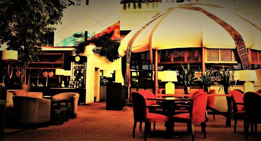 فندق رهط بالاس الماتي المظهر الخارجي الصورة The interior of the hotel