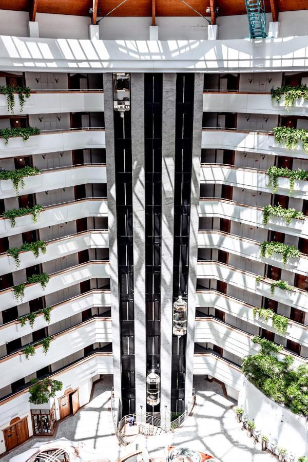 فندق رهط بالاس الماتي المظهر الخارجي الصورة The interior of the hotel